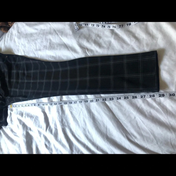 NWT Isabel Maternity Plaid Ponte Pants size medium - Picture 9 of 9